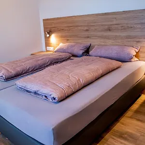Gästezimmer Düll Gasthof
